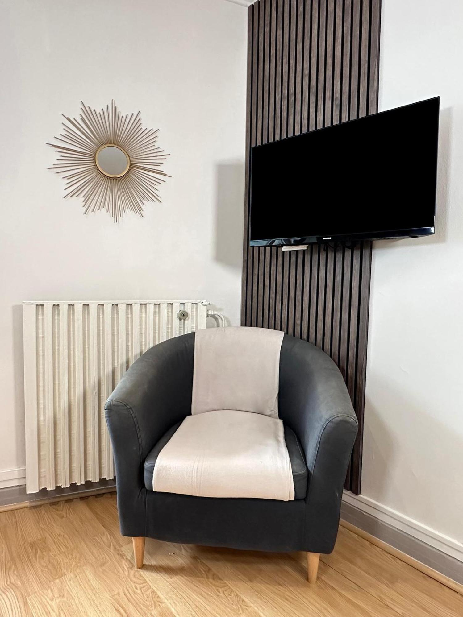 Spacious & Luxurious Flat In Montparnasse Paris Exterior foto